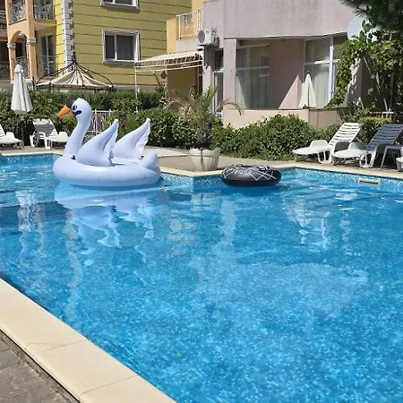 Vanilla Garden סאני ביץ'