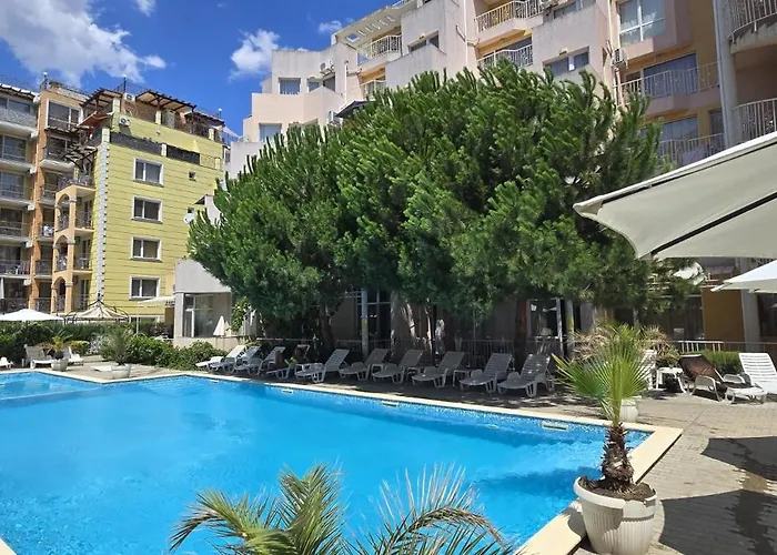 아파트호텔 Vanilla Garden 3*